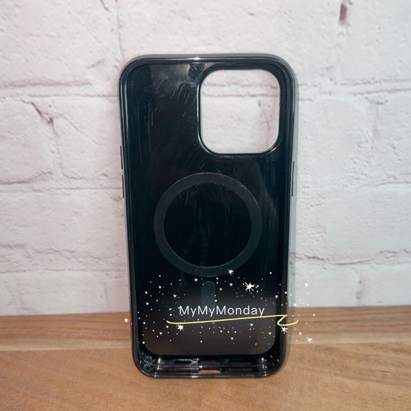 Velvet Caviar Black Croc Phone Case IPhone 14 Pro Max - Picture 4 of 4